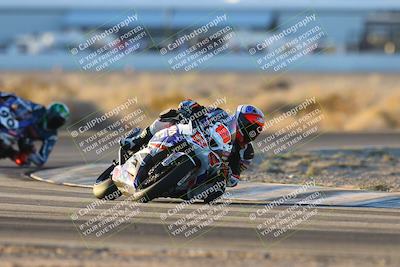 media/Nov-17-2024-CVMA (Sun) [[1fec520723]]/Race 18-Supersport Middleweight/